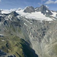 Flugwegposition um 15:37:10: Aufgenommen in der Nähe von Gemeinde Kals am Großglockner, 9981, Österreich in 2845 Meter